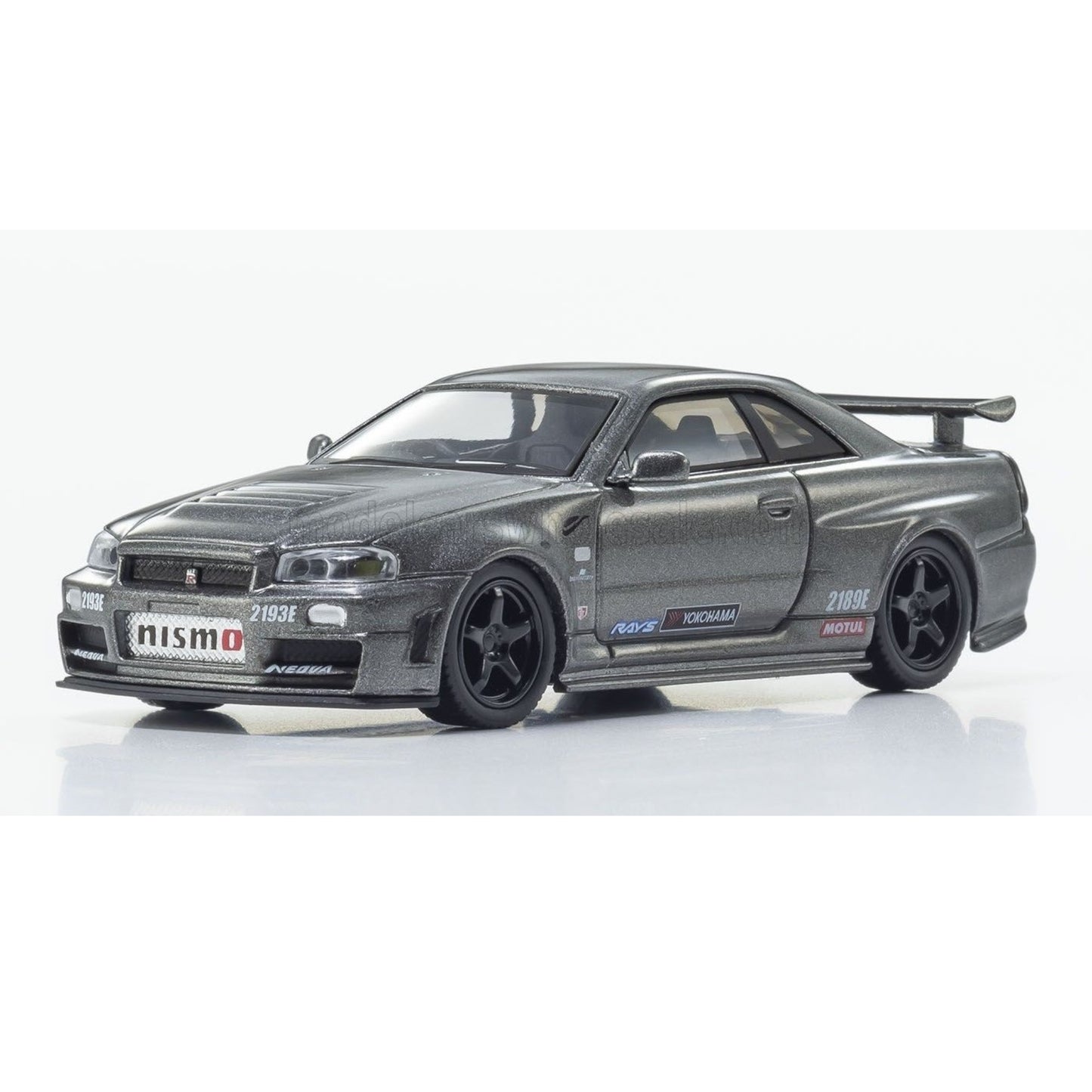Kyosho - Nissan Skyline (BNR34) GT-R NISMO CRS Version (MOTN LED Base Compatible) - 07130LGR