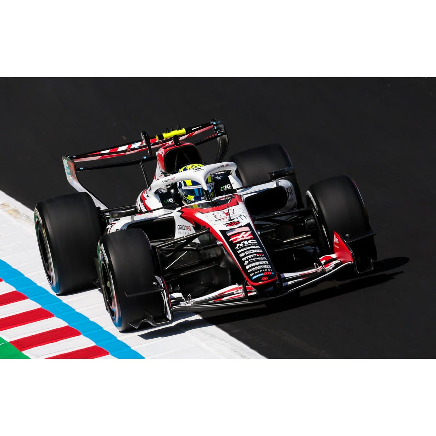 Spark 1:64 - Pre-Order - TGR Haas F1 Team VF-26 No.87 Japanese GP 2026 Oliver Bearman - 64S123
