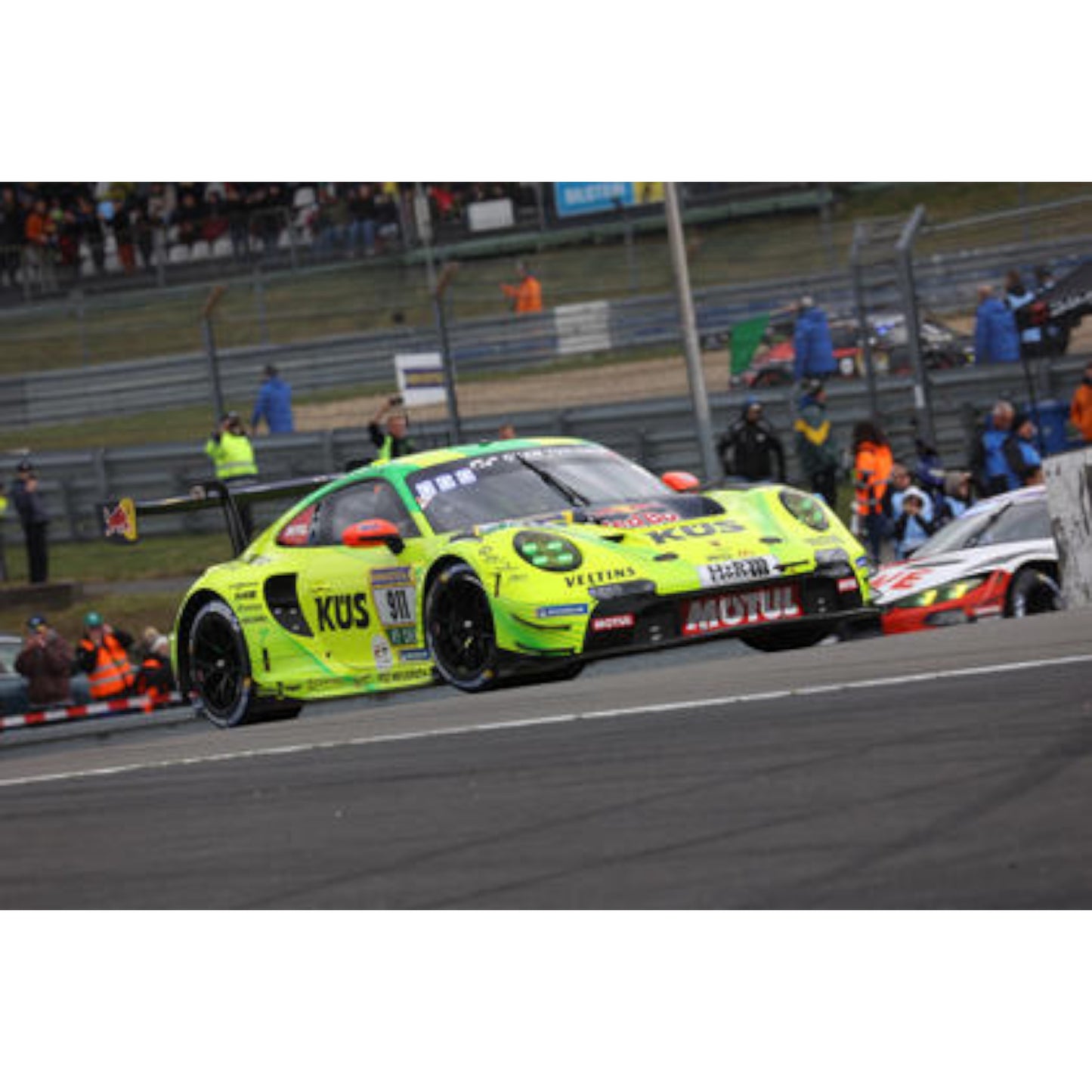 Spark 1:64 - Pre-Order - 64S199: Porsche 911 GT3 R (992) Evo26 No.911 Manthey - 24H Nürburgring 2026