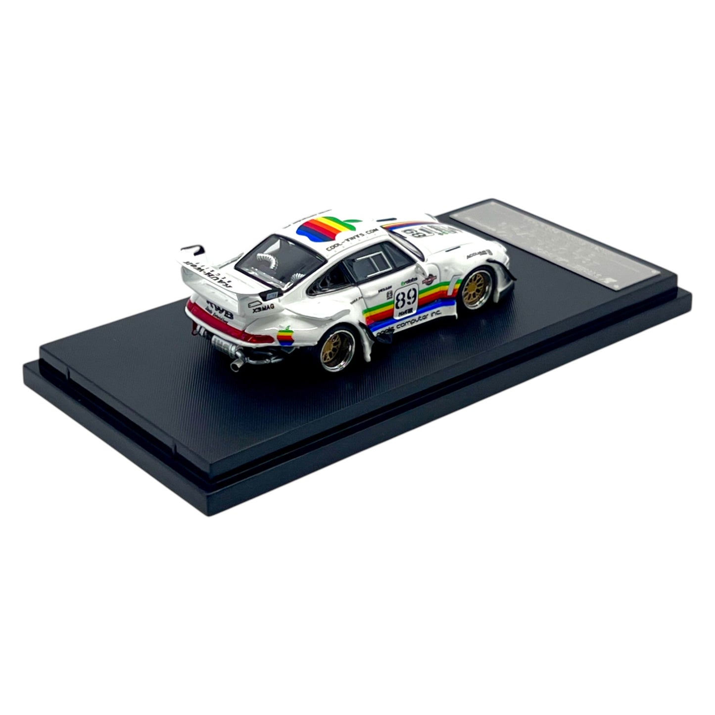 Street Weapon - RWB 993 Apple, white - STW017