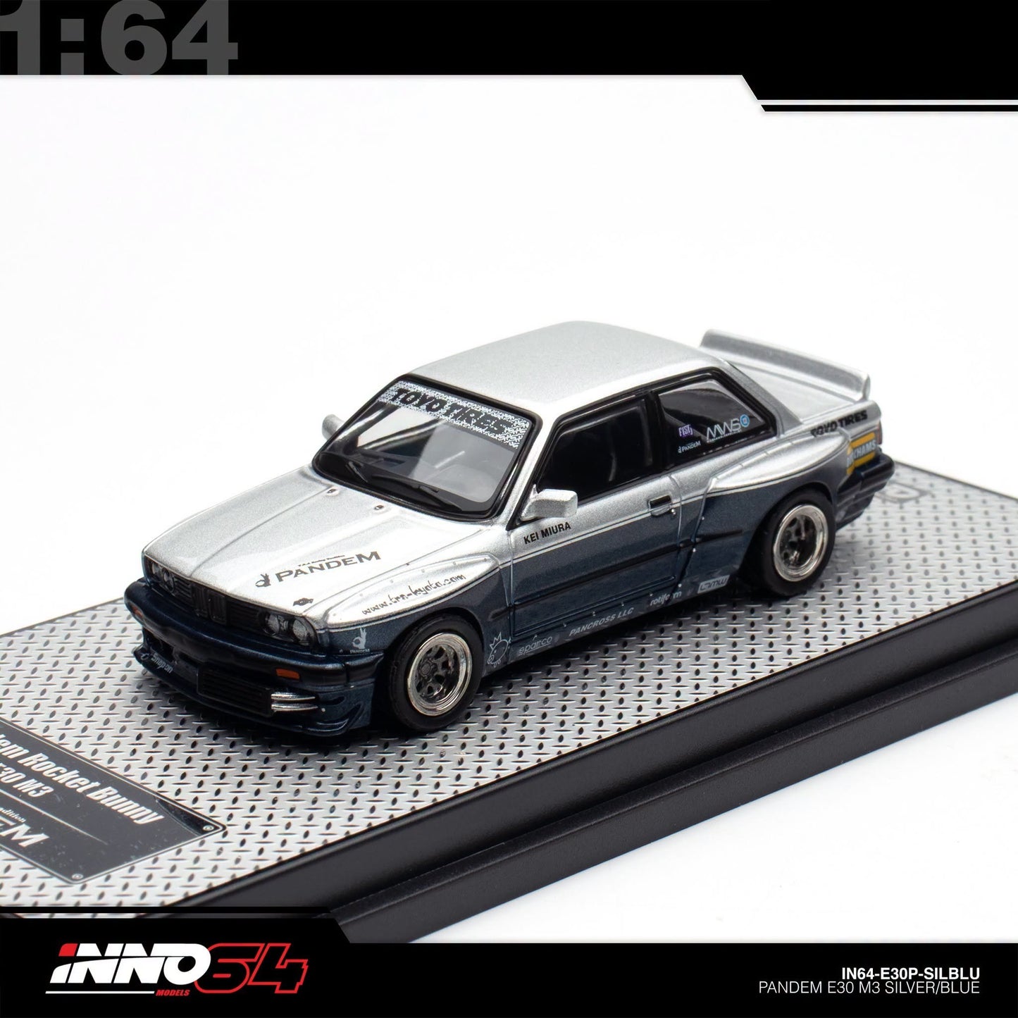 INNO64 - Pre-Order - PANDEM E30 M3 Silver/Blue - BMW M3 - IN64-E30P-SILBLU