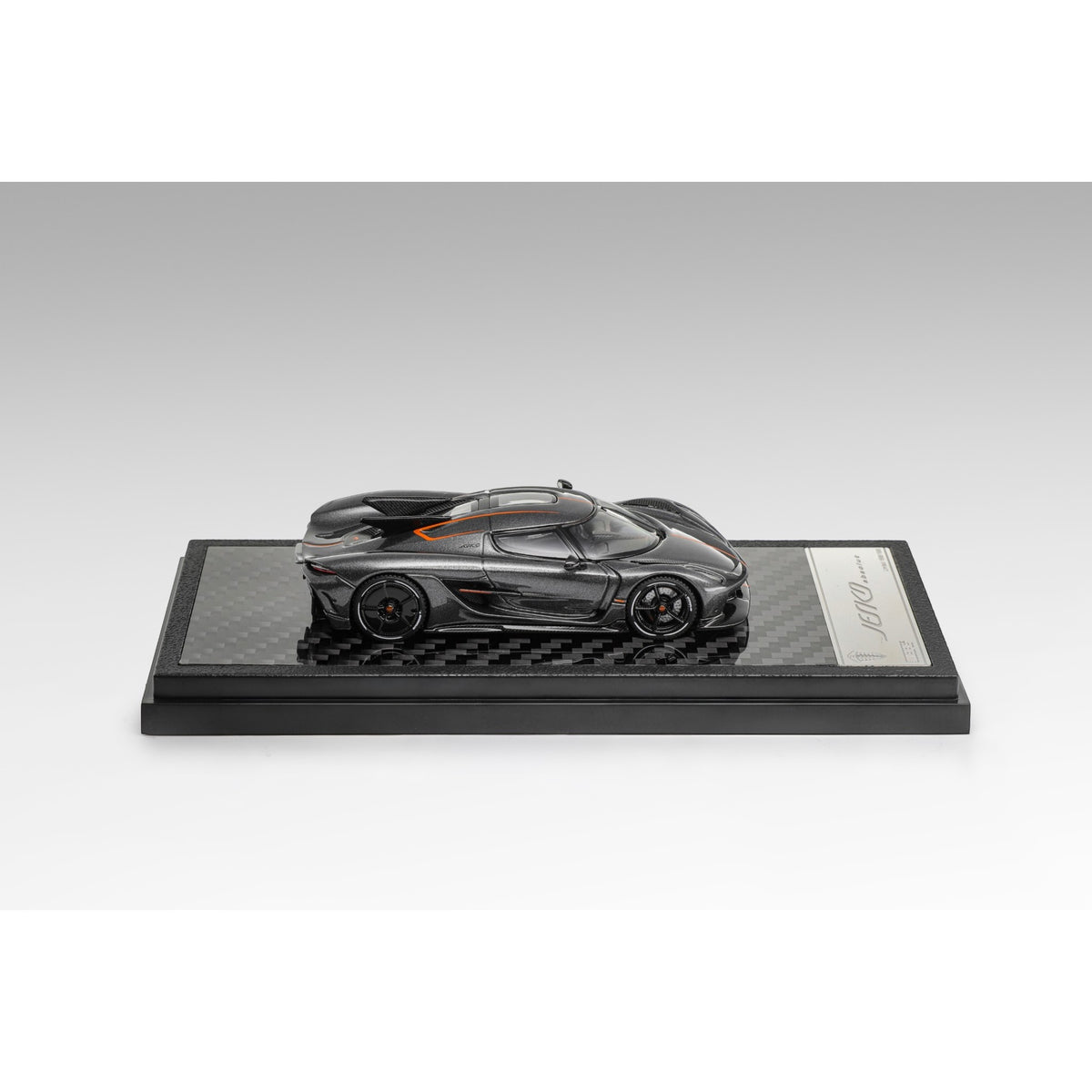 LCD Model - Pre-Order - Koenigsegg Jesko Absolut, Graphite Grey (HCFC26) - LCD64056B-GG
