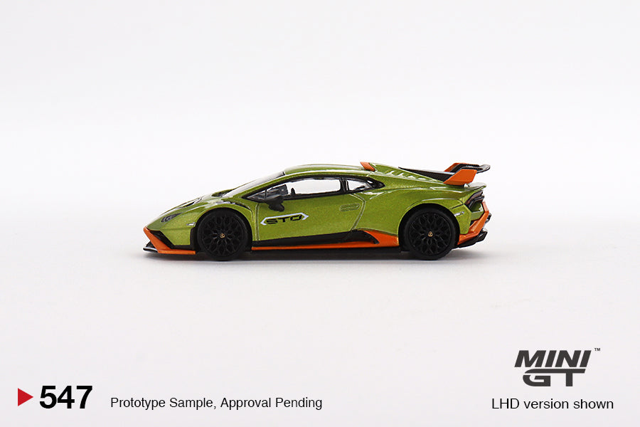 Mini GT - Lamborghini Huracan STO Verde Citrea - MGT00547 (LHD) - 1:64