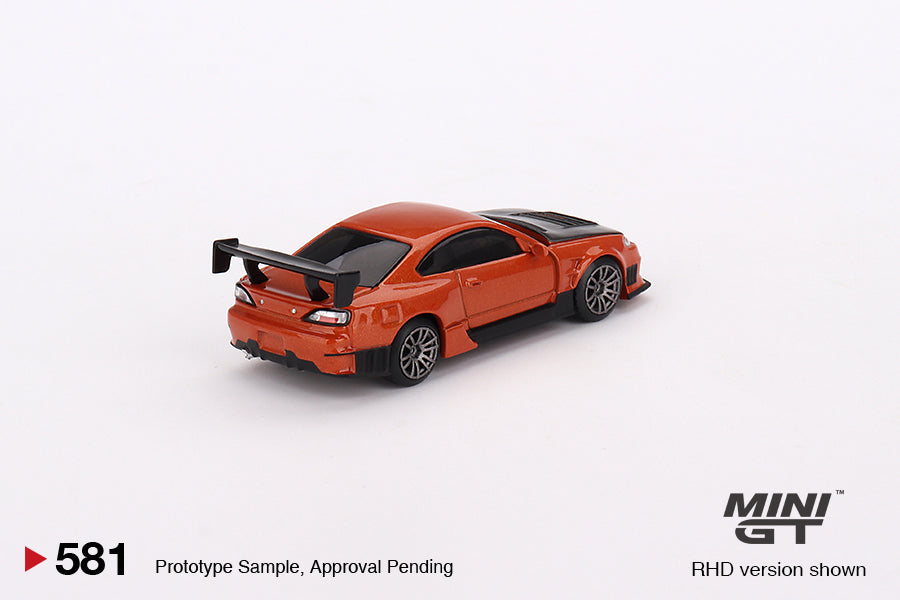 Mini GT - Nissan Silvia S15 D-MAX Metallic Orange - MGT00581 (RHD) - 1:64