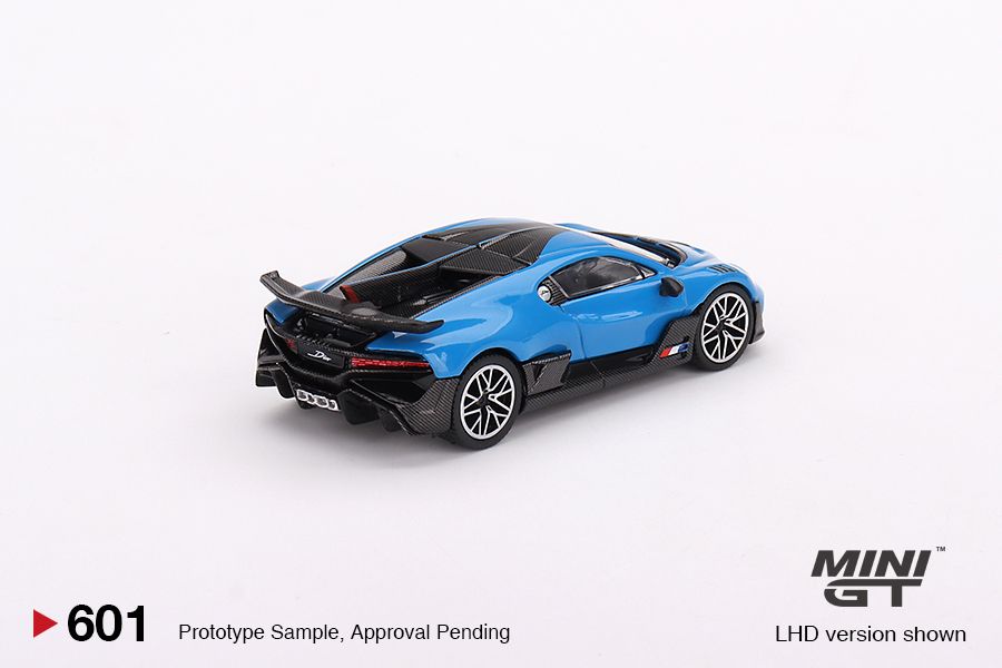 Mini GT - Bugatti Divo Blu Bugatti - MGT00601 (LHD) - 1:64