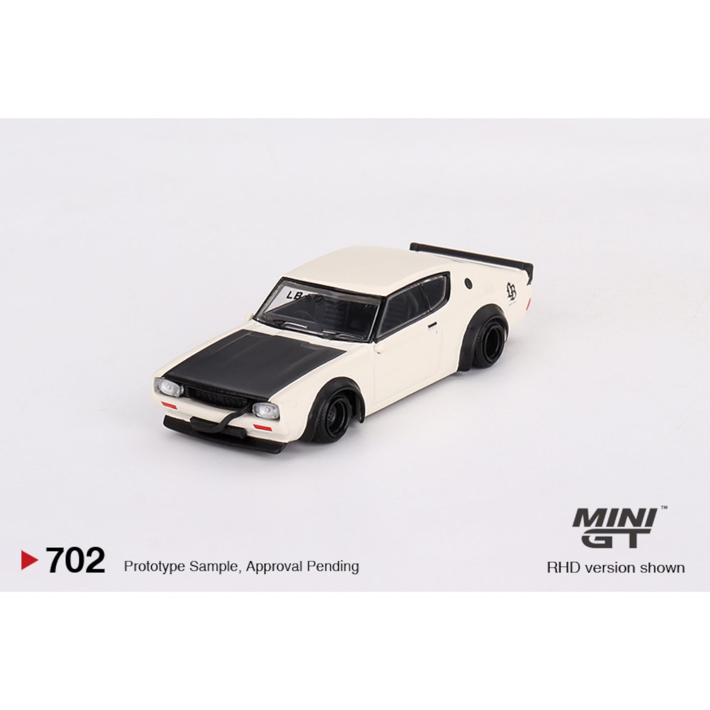 Mini GT - Nissan Skyline Kenmeri Liberty Walk White - MGT00702 (RHD) - 1:64
