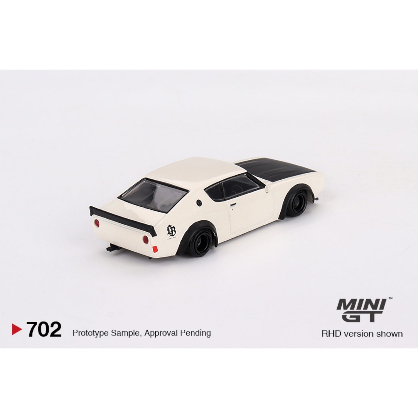 Mini GT - Nissan Skyline Kenmeri Liberty Walk White - MGT00702 (RHD) - 1:64