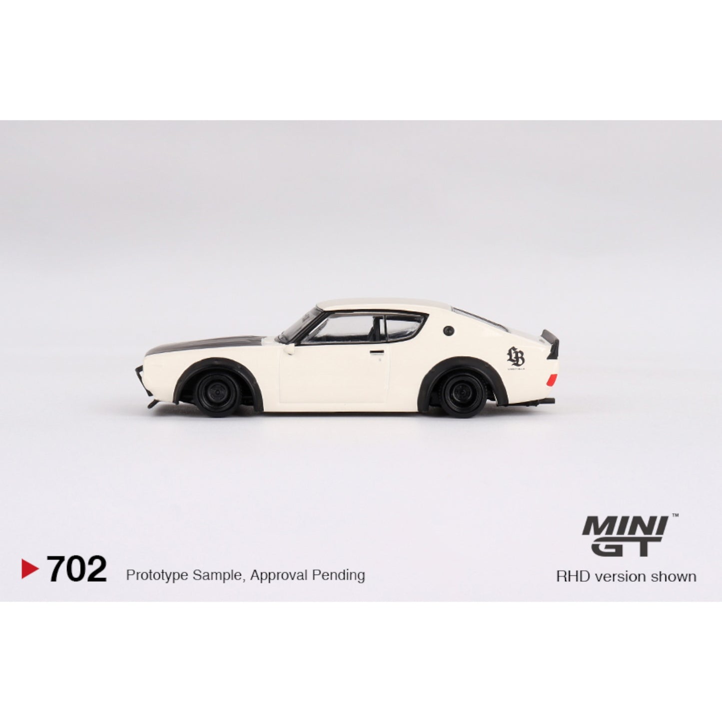 Mini GT - Nissan Skyline Kenmeri Liberty Walk White - MGT00702 (RHD) - 1:64