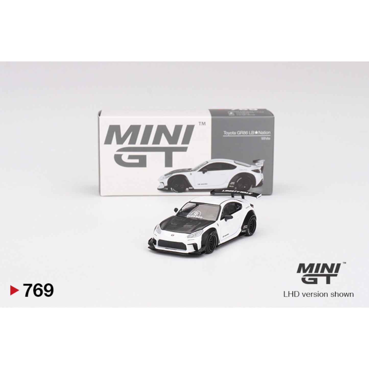 Mini GT - Toyota GR86 LB★Nation White - Liberty Walk - MGT00769 (LHD) - 1:64