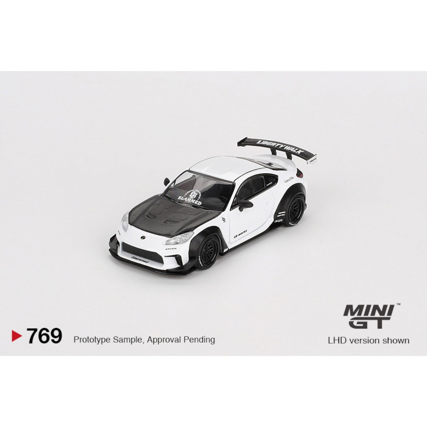 Mini GT - Toyota GR86 LB★Nation White - Liberty Walk - MGT00769 (LHD) - 1:64