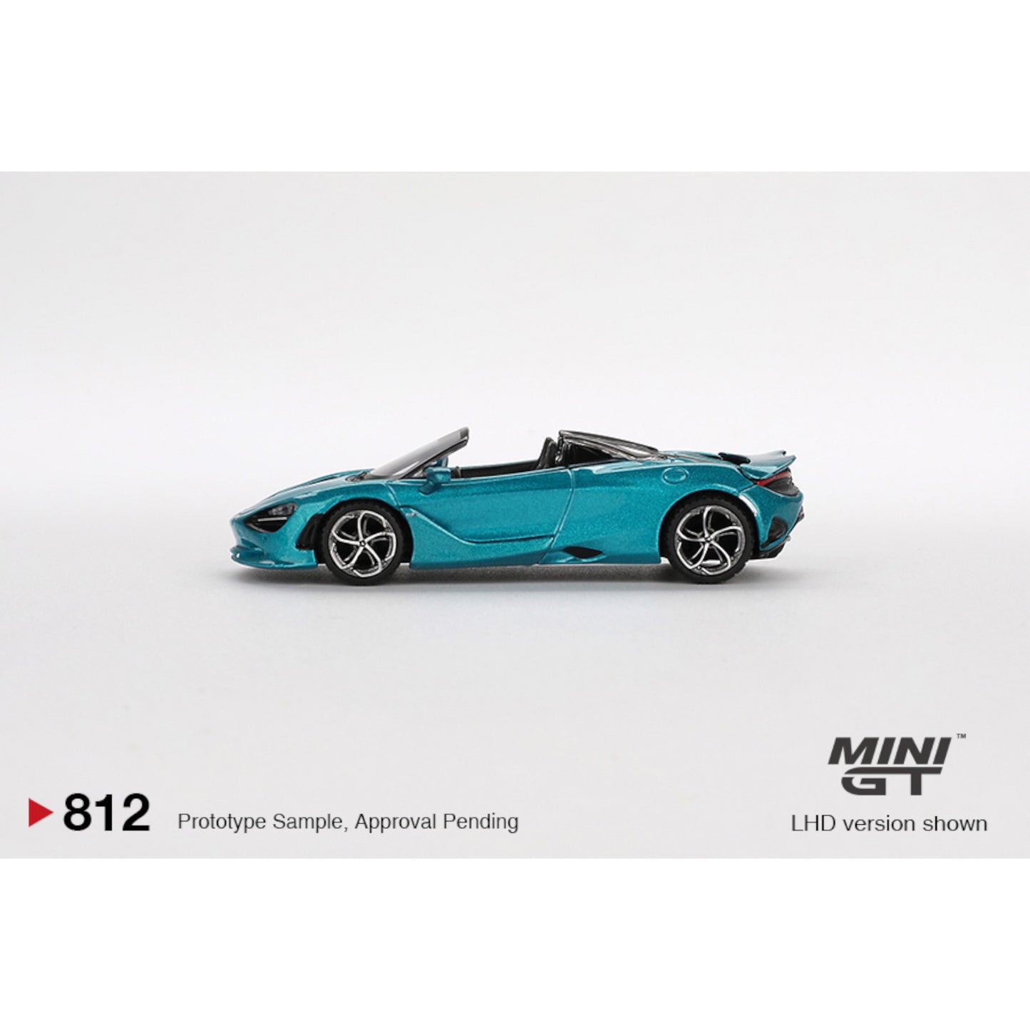 Mini GT - 2024 McLaren 750S Spider Belize, blue - MGT00812 (LHD) - 1:64