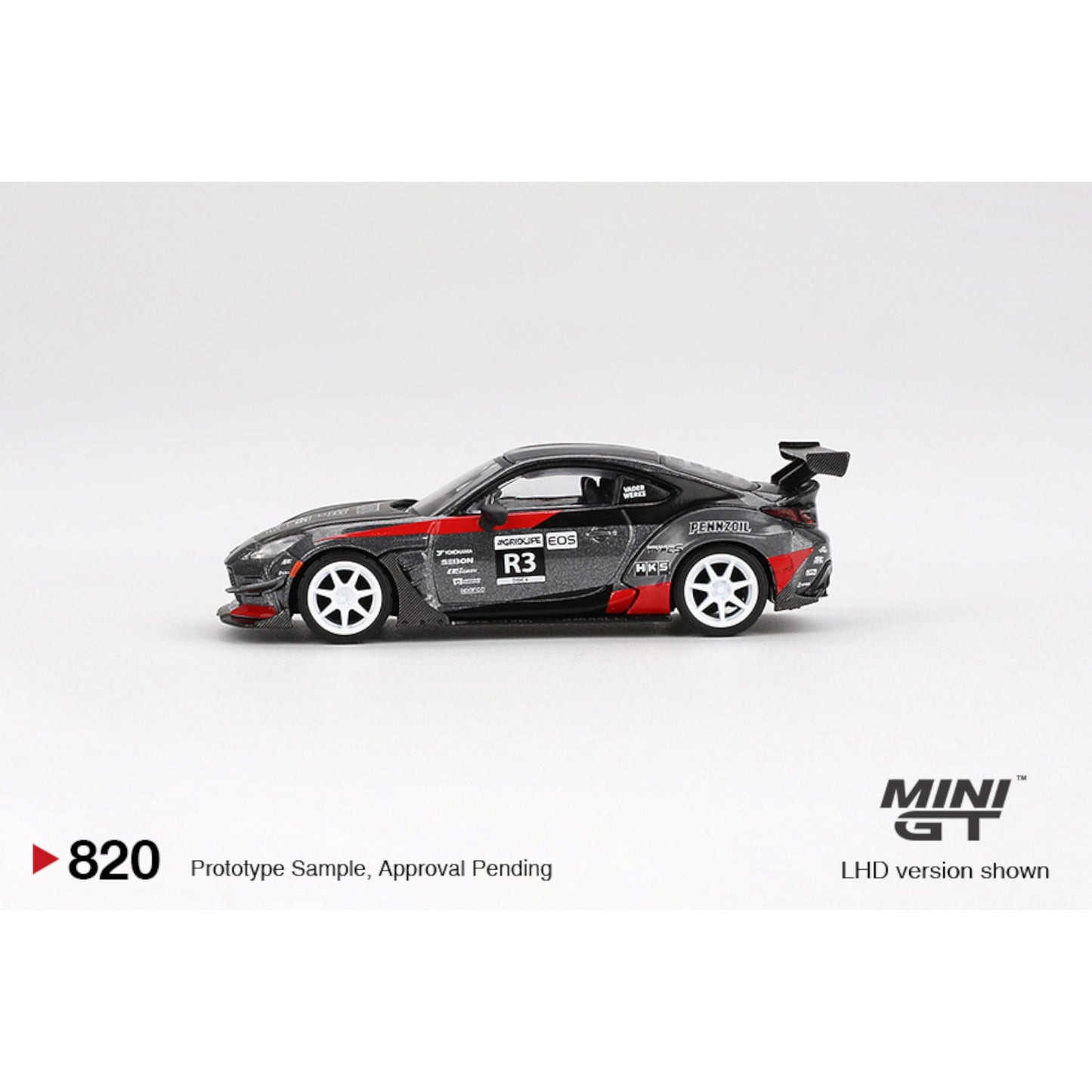 Mini GT - Toyota GR86 Larry Chen's HKS Turbocharged GR86 - MGT00820 (LHD) - 1:64