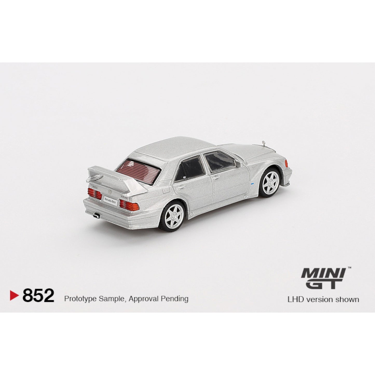 Mini GT - Mercedes-Benz 190E 2.5-16 Evolution II Astral Silver - MGT00852 (LHD)