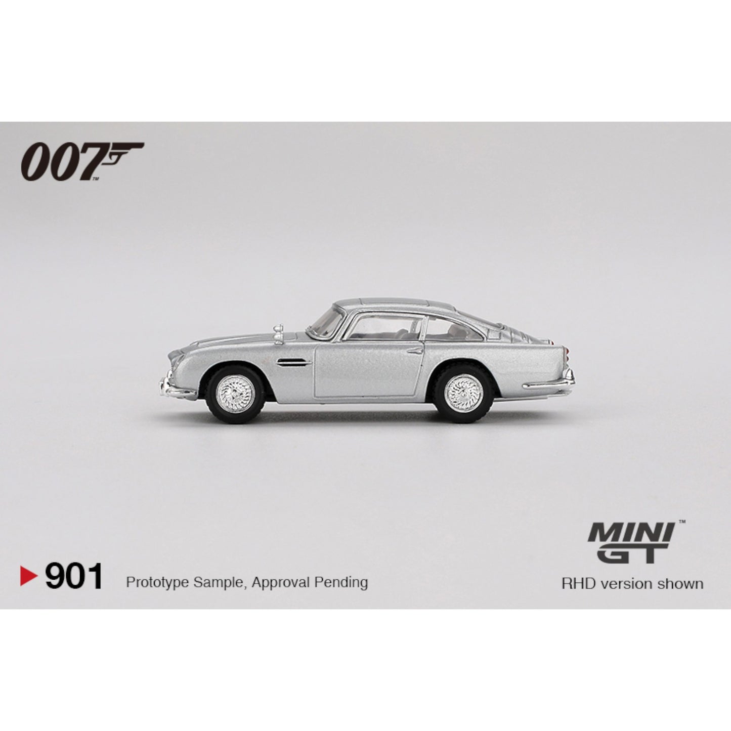 Mini GT - ASTON MARTIN DB5 THUNDERBALL ENGLISH BLISTER PACKAGING - MGT901-007E (RHD)