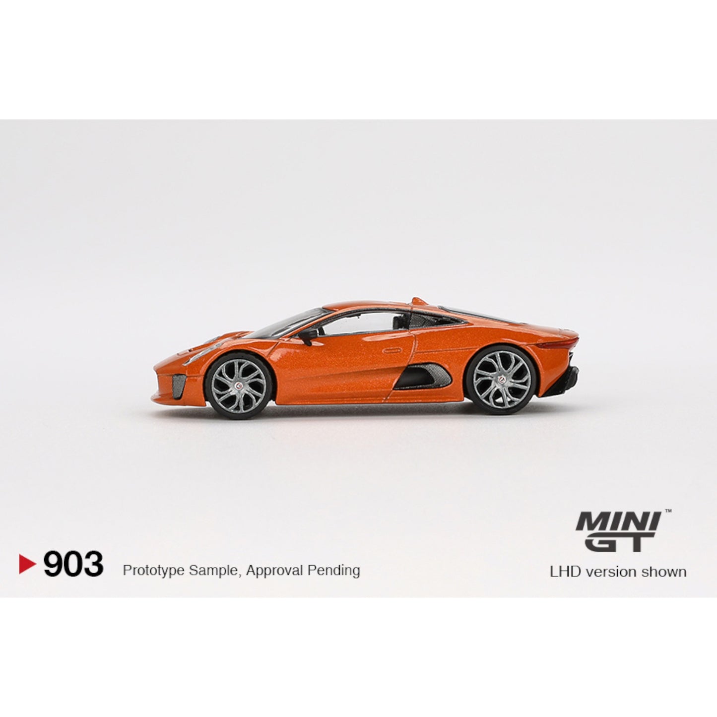 Mini GT - James Bond - Jaguar C-X75 "SPECTRE" / Dutch Blister Packaging - MGT00903-007D (LHD)