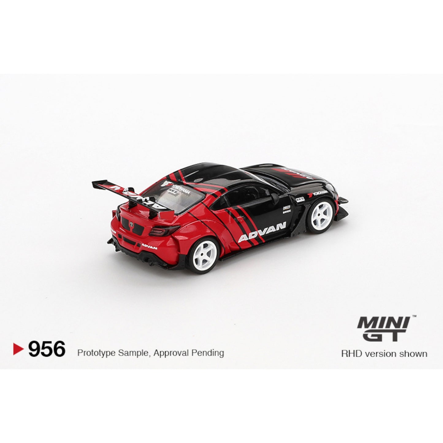 Mini GT - 2022 Toyota GR86 HKS Type R -Advan Tokyo Auto Salon*, red/black - MGT00956 (RHD)