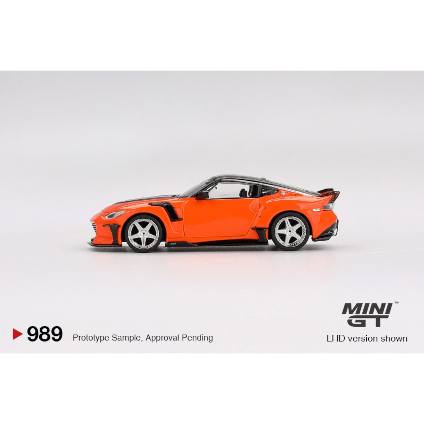 Mini GT - Pre-Order - Nissan Z VeilSide FFZ400 Orange - MGT00989 (LHD)