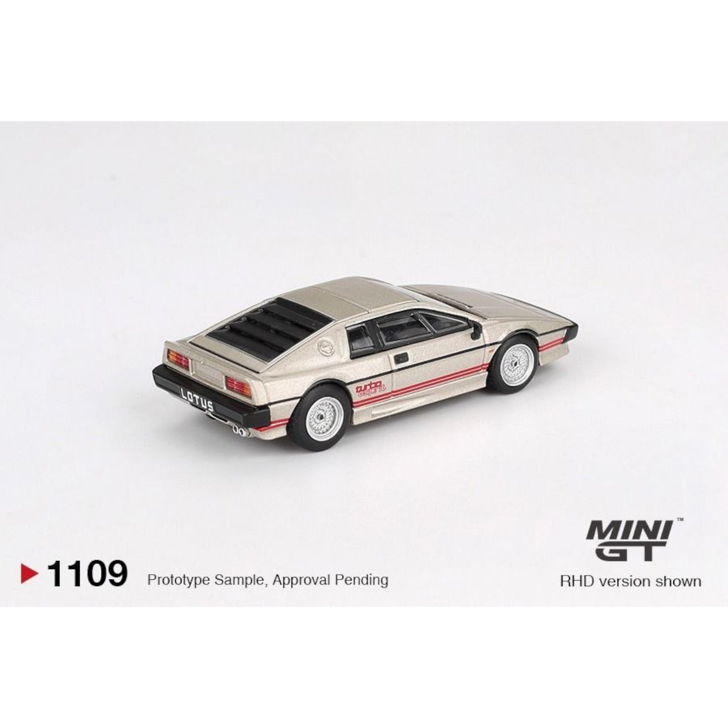 Mini GT - Pre-Order - Lotus Esprit Turbo Metallic Silver - MGT01109 (LHD)