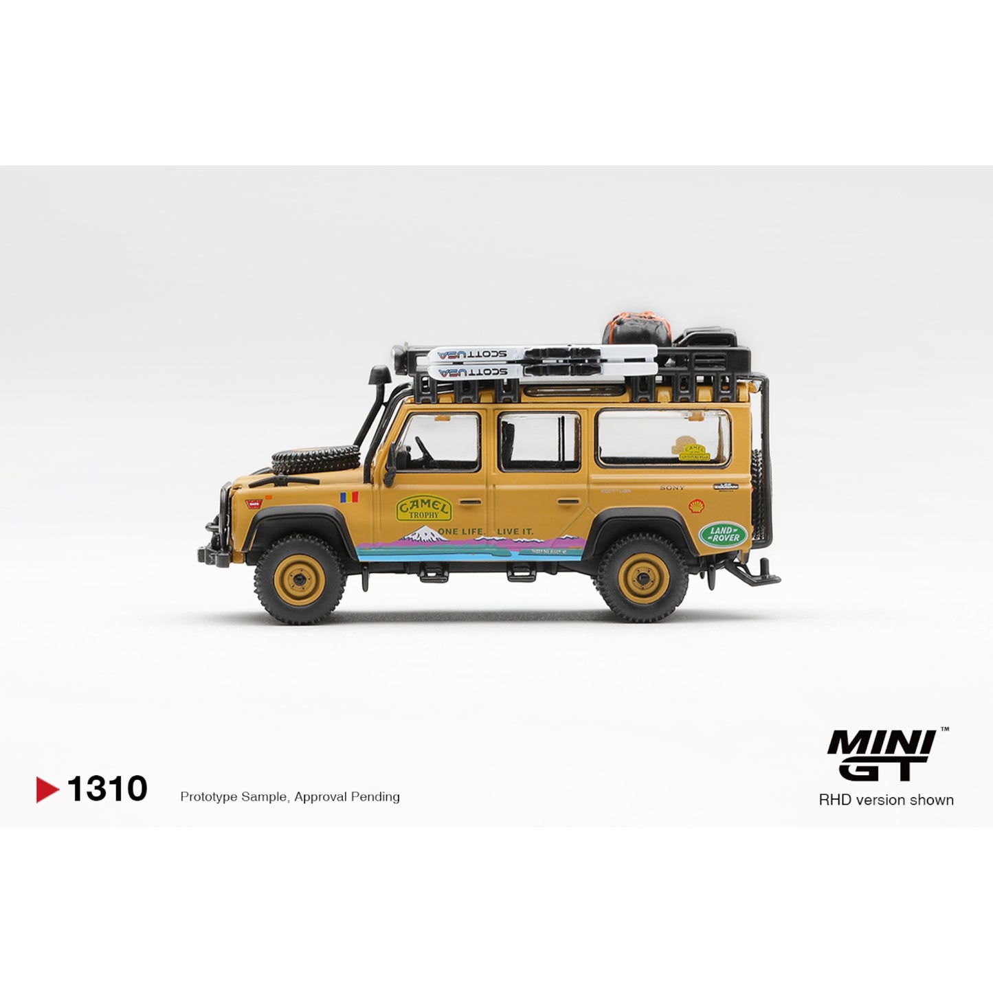 Mini GT - Pre-Order - Land Rover Defender 110 1998 Camel Trophy Tierra del Fuego CT.36 Romania - MGT01310 (RHD)