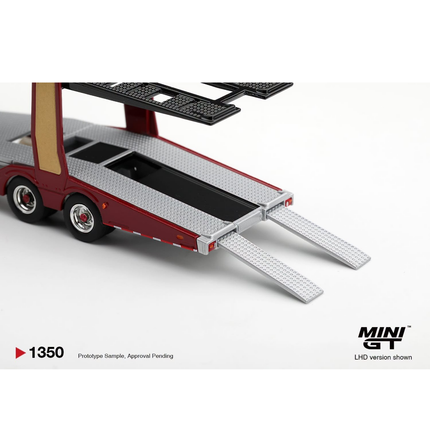 Mini GT - Pre-Order - Scania 770S A6x4NA Car Transporter V8 50th anniversary + Car transporter Red - MGT01350 (LHD)