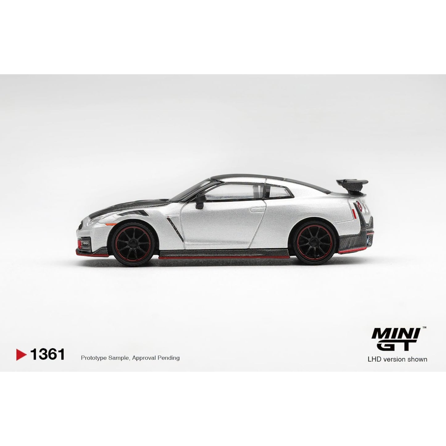 Mini GT - Pre-Order - Nissan GT-R NISMO 2024 Silver - MGT01361 (LHD)