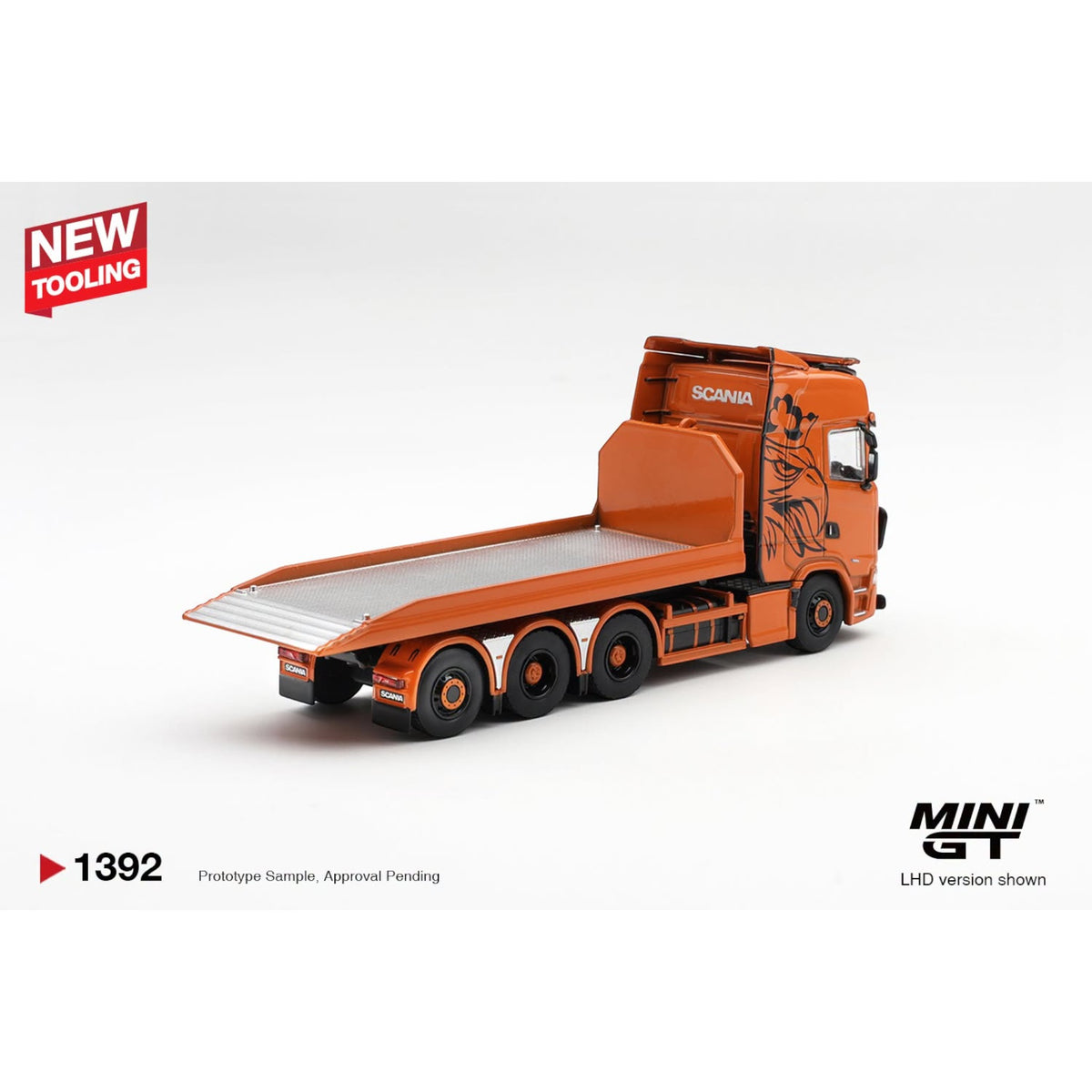Mini GT - Pre-Order - Scania 770S B8x4NA Hooklift Flatbed Orange - MGT01392 (LHD)