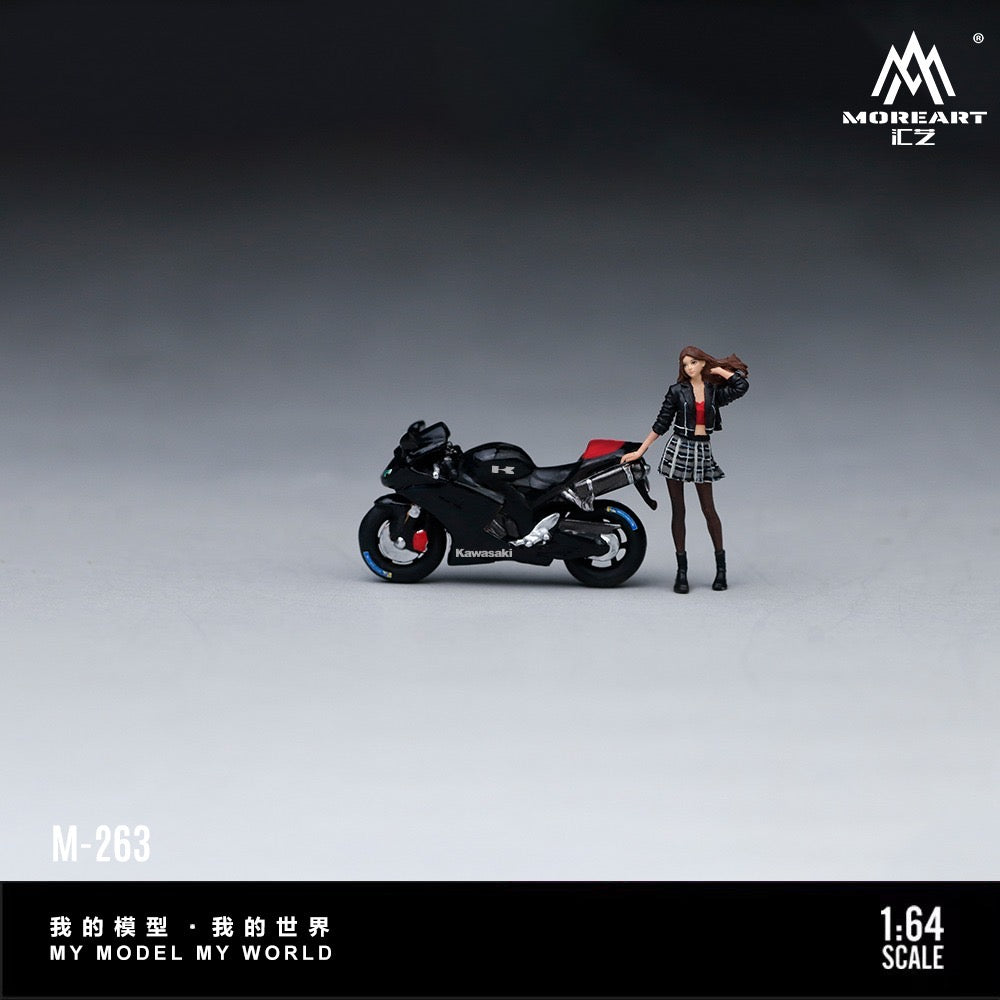 MoreArt - Pre-Order - Kawasaki Night Fury Motorcycle with Lady - Resin - MO222263