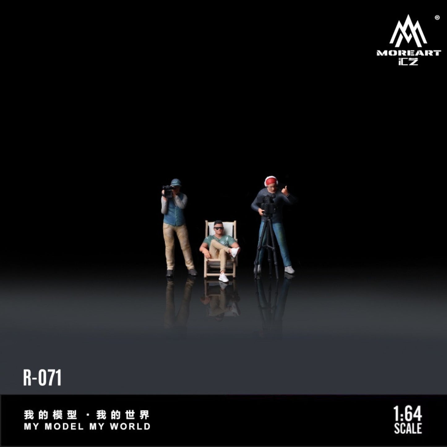 Pre-Order bis 16.10.2025 - MoreArt - Photography Team Figure Set Resin - MO223071
