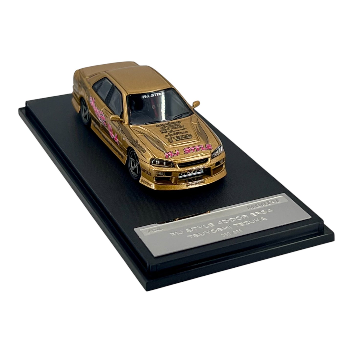 Mortal Model - Nissan Skyline GT-R GTR R34 MJ Style 4Door ER34 Tsuyoshi Tezuka, gold
