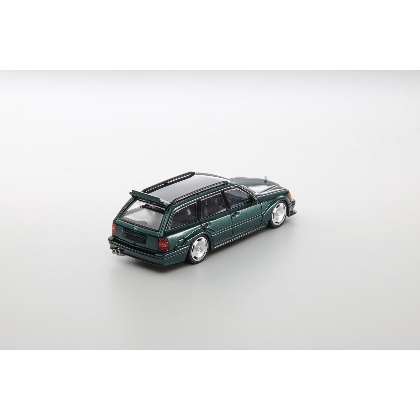 Mortal Diecast - Pre-Order - Mercedes-Benz S124 Wagon, pearl green - MO64-S124T-PGRN