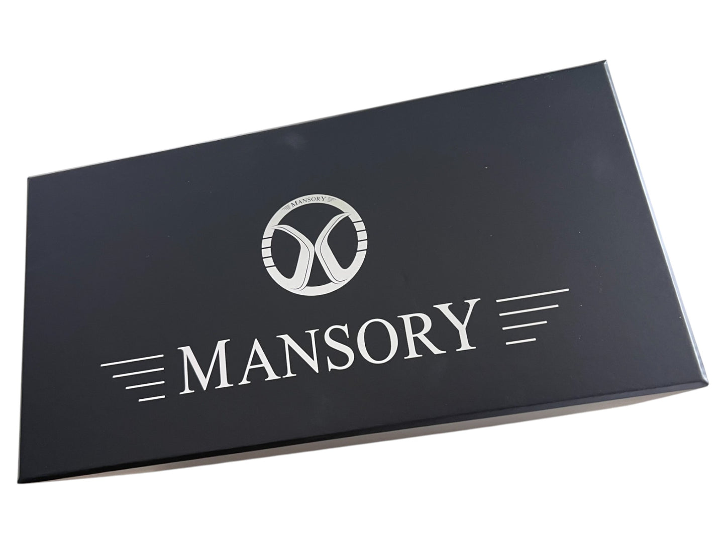 Motorhelix 1:18 - Mansory Porsche Panamera -metallic red - MY18-PAMR