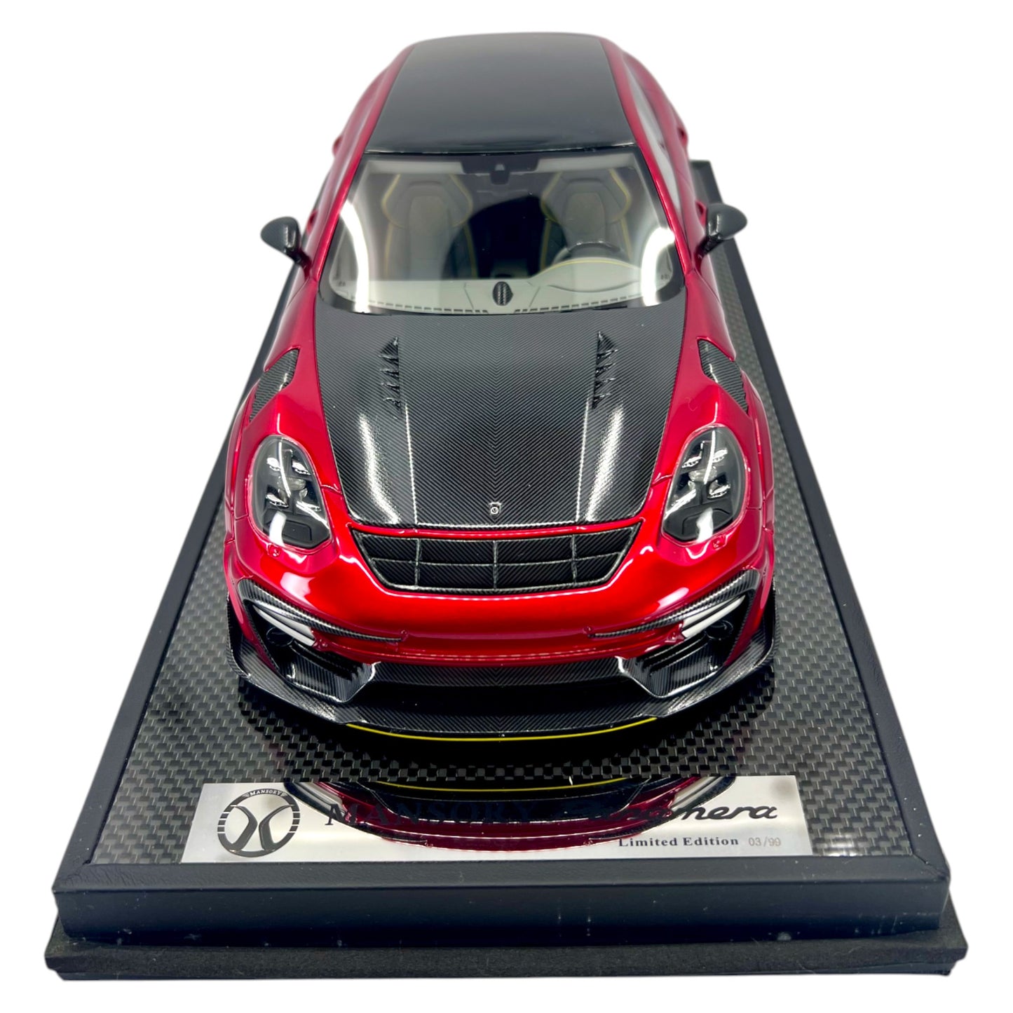 Motorhelix 1:18 - Mansory Porsche Panamera -metallic red - MY18-PAMR