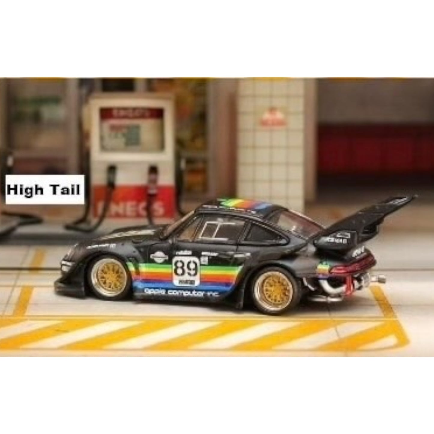 StreetWeapon - Pre-Order - Porsche 993 *Apple* High tail, black - STW241