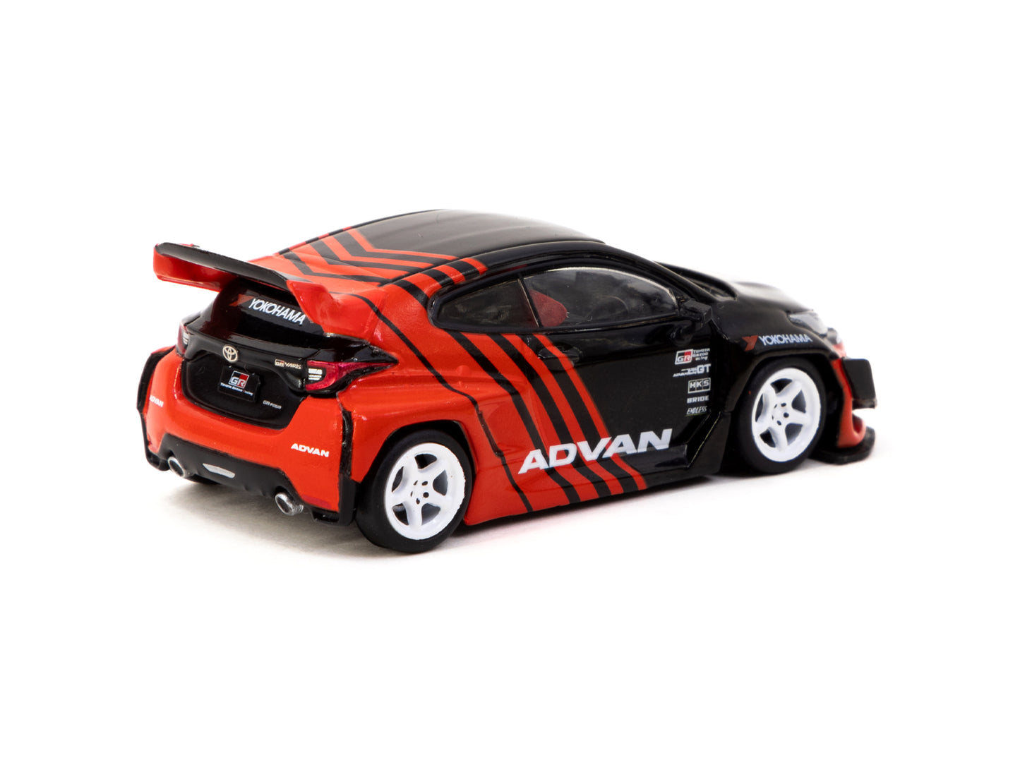 Tarmac Works - Pandem Yaris with truck - *ADVAN*, red/black - 1:64 - T64-080-ADV