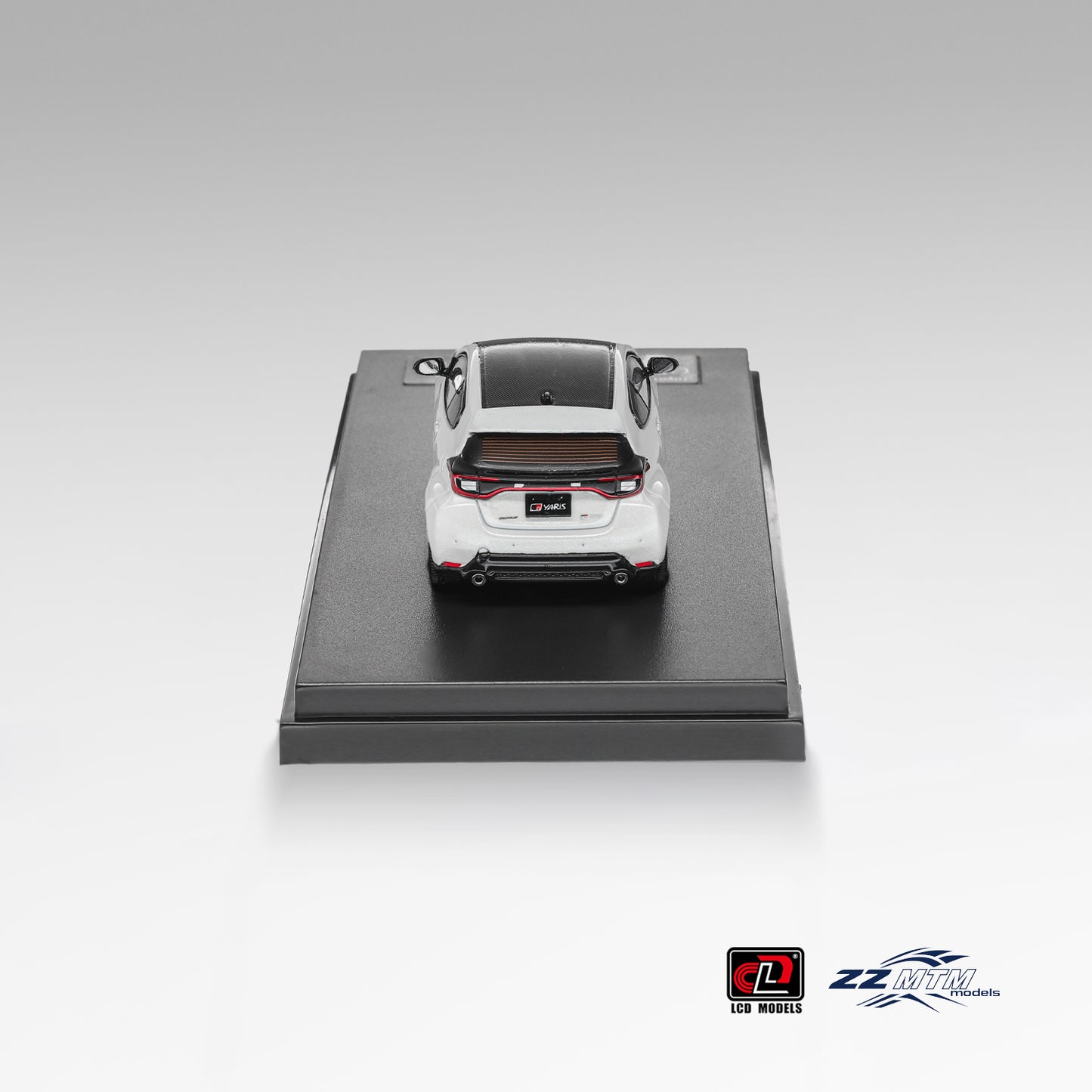 LCD Model - Pre-Order - GR YARIS RZ“High performance” 2024, White - ZZ64001D01-WH
