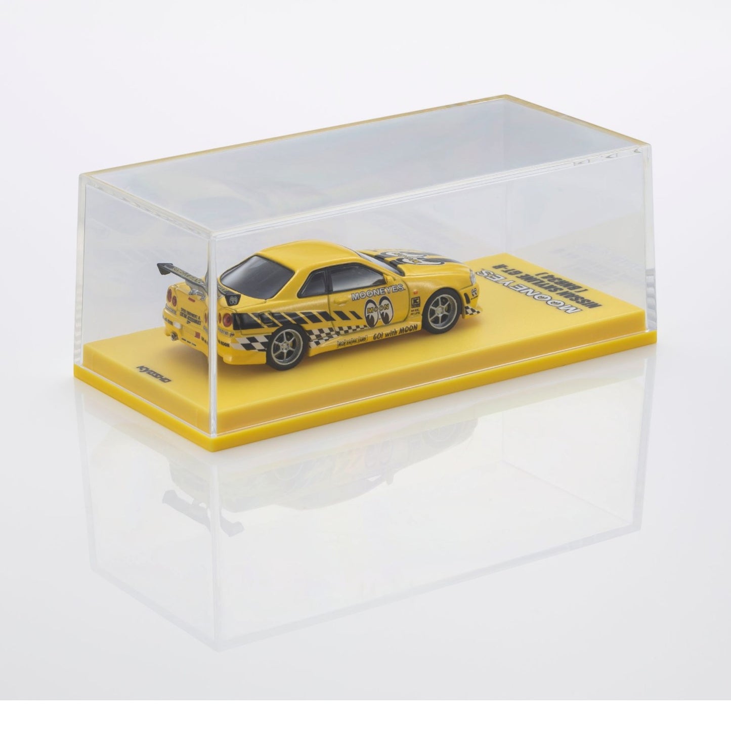 Kyosho - Pre-Order - NISSAN SKYLINE GT-R (R34) MOONEYES 1 WITH LED 2026 - 07134LM2