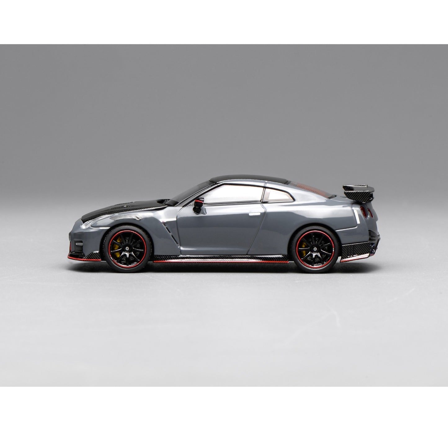 Pre-Order - Motorhelix - Nissan GT-R NISMO (R35) Special Edition 2022, Stealth Grey - MH64-M63521