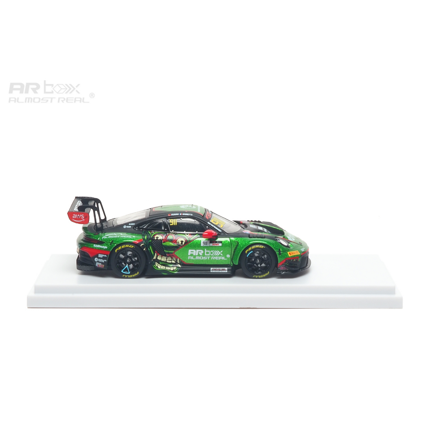 ARBox Almost Real - Pre-Order - Porsche 911 GT3 R 2026 GT World Challenge Asia Mandalika #911 - 640006021