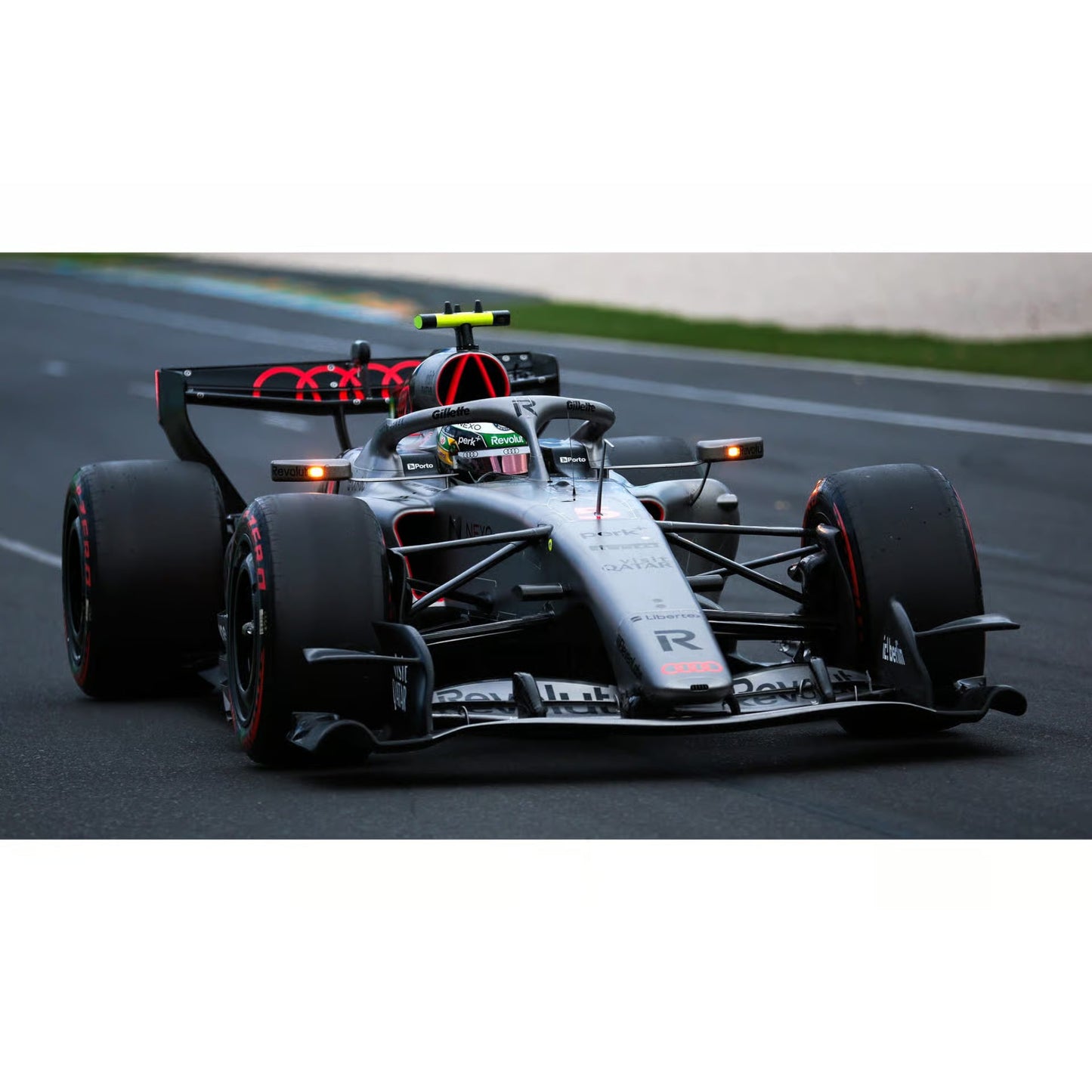 Spark 1:64 - Pre-Order - Audi Revolut F1 Team R26 No.5 9th Australian GP 2026 Gabriel Bortoleto - 64S135