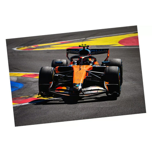 Spark 1:64 - Pre-Order - 64S280: Formula One 2026 - McLaren Mastercard F1 Team MCL40 No.1 3rd Madrid GP 2026 Lando Norris