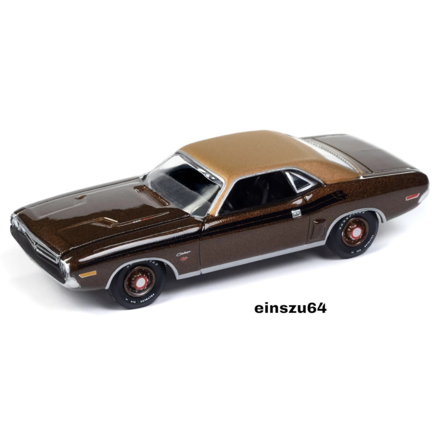 Auto World - 1971 Dodge Challenger R/T (Dark Gold Metallic w/Gold Vinyl Roof) - Mecum Auctions - 1:64 - AWSP160