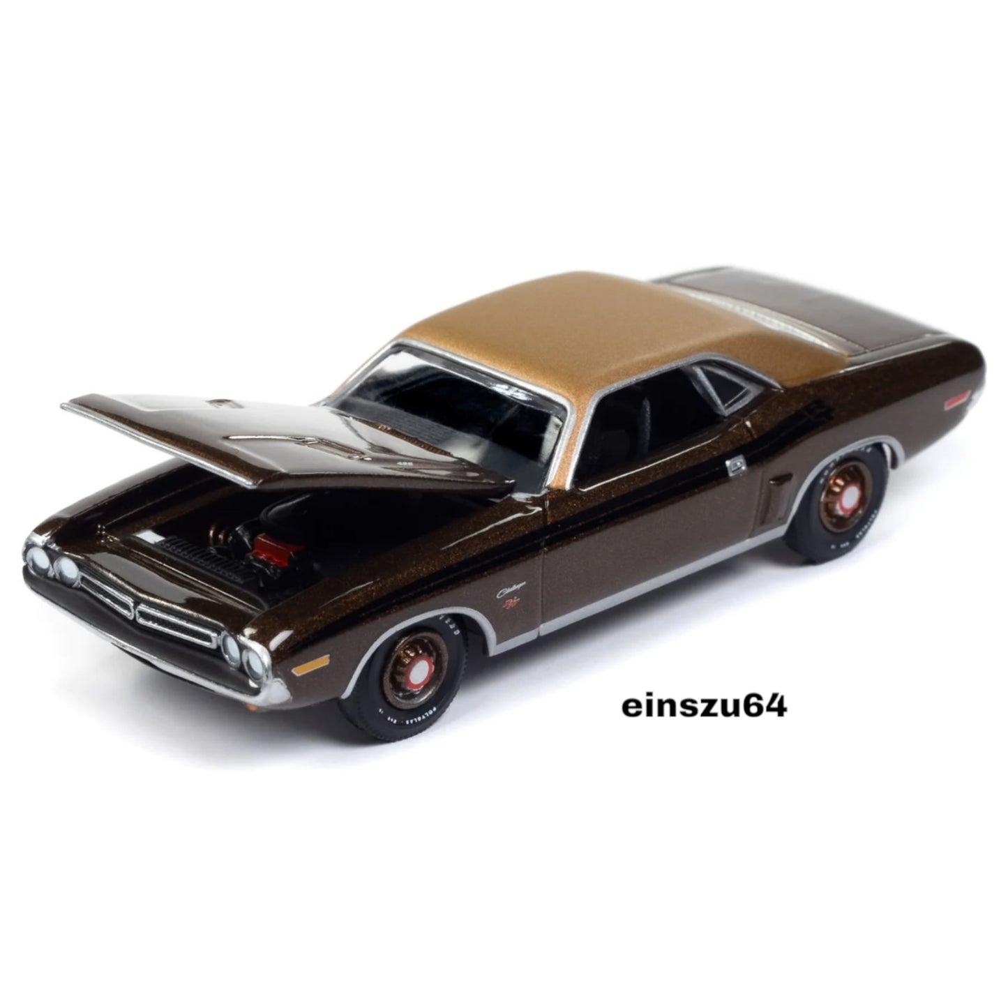 Auto World - 1971 Dodge Challenger R/T (Dark Gold Metallic w/Gold Vinyl Roof) - Mecum Auctions - 1:64 - AWSP160