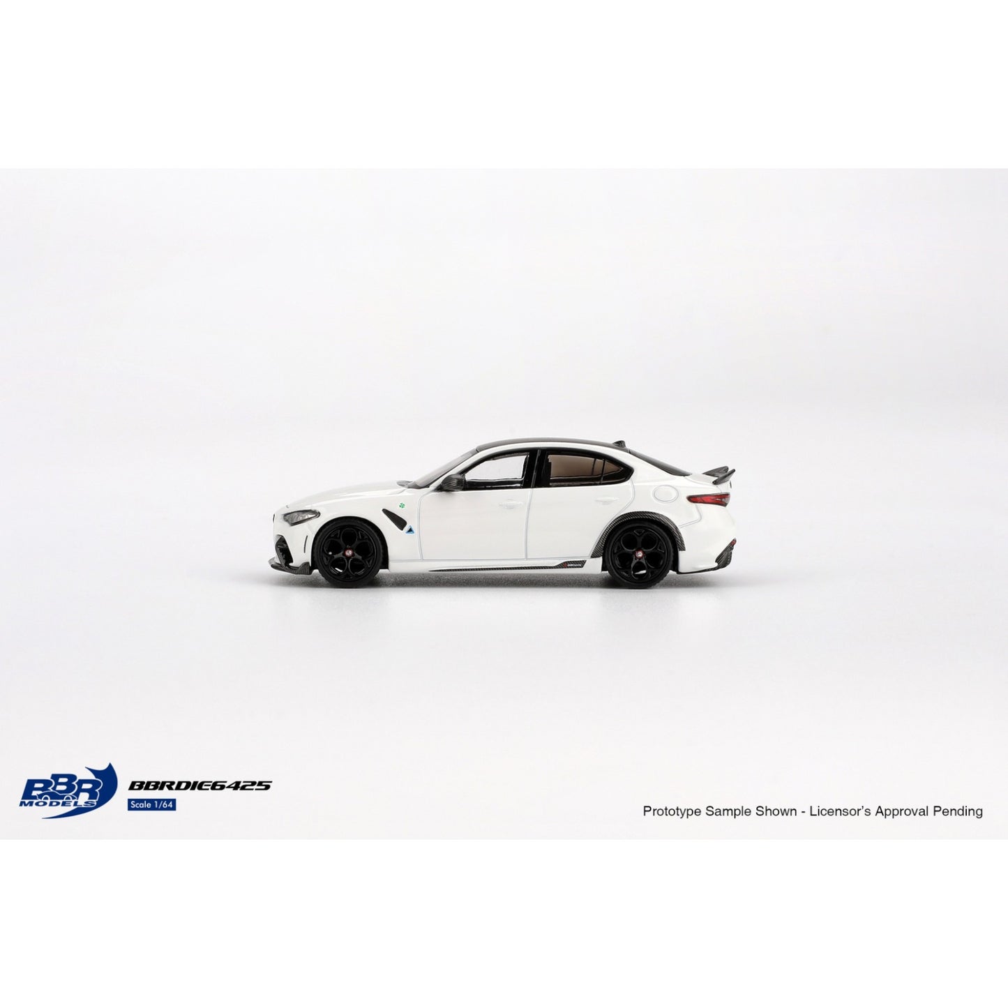 BBR - Pre-Order - Alfa Romeo Giulia GTA - White - BBRDIE6425