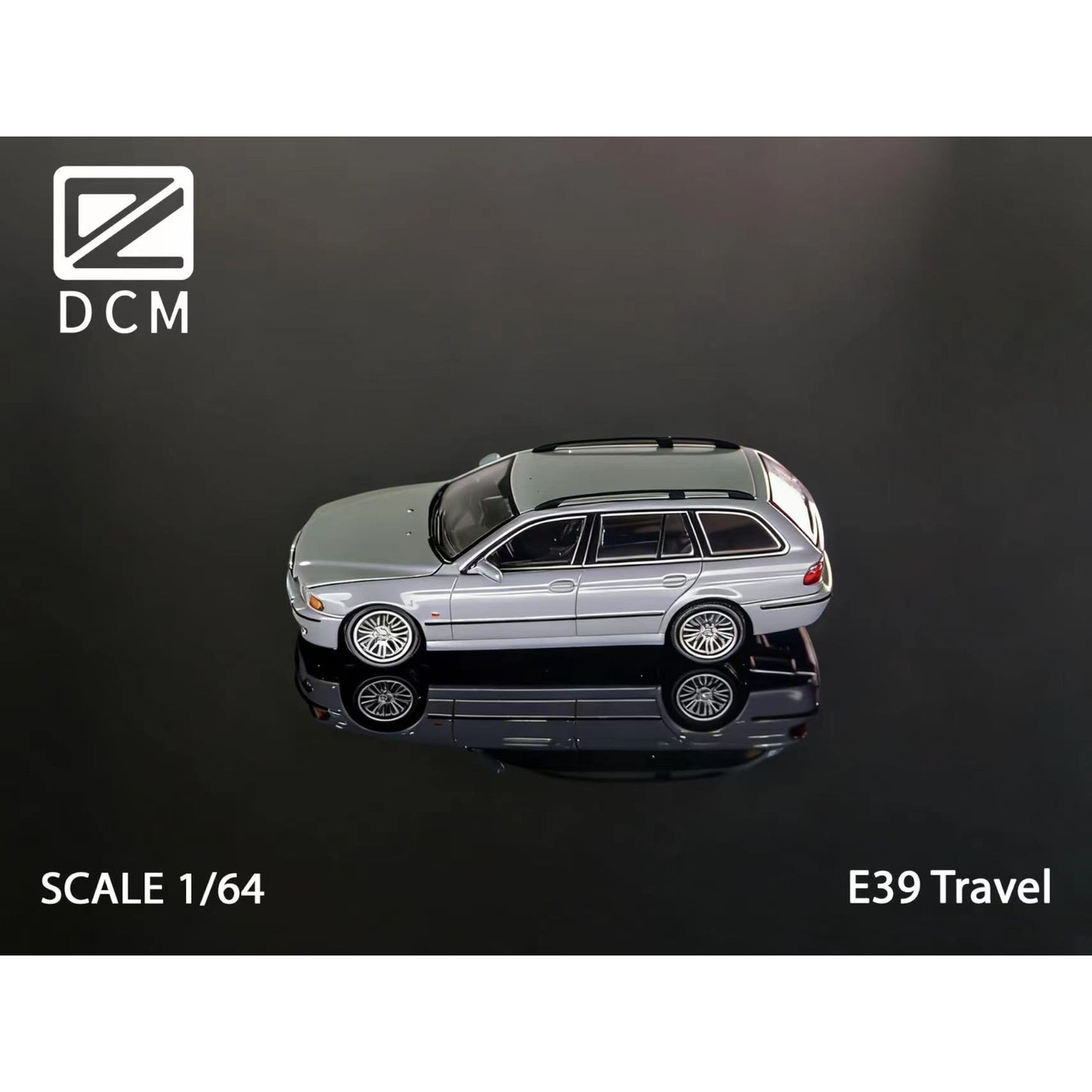 DCM Models - Pre-Order - BMW 5er E39 Touring Cement Grey - DCM64-E39T-CGRY