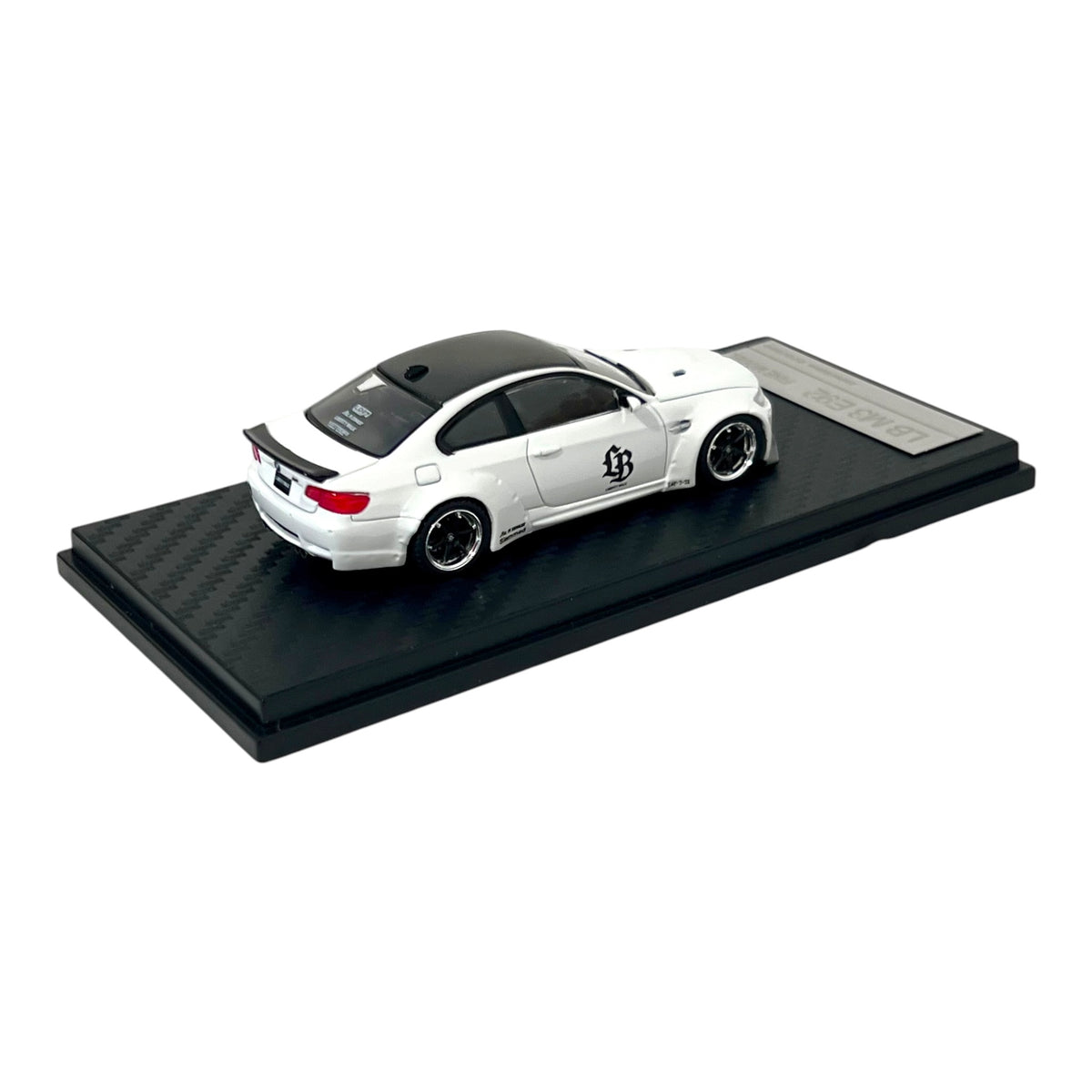 Fine Model - BMW M3 E92 LB Customized, pearl white - FM64-LBE92-PWHI