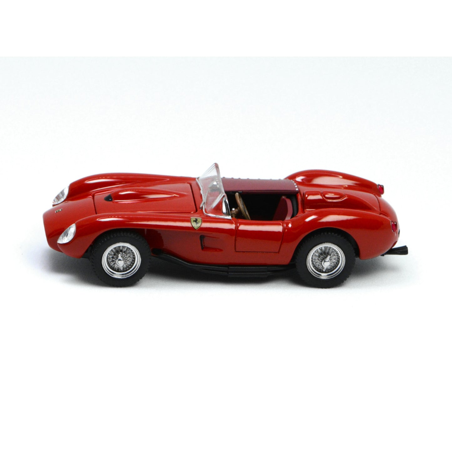 GFCC Diecast - Pre-Order - Ferrari 250TRF, red - GFCC64-250TR-RED