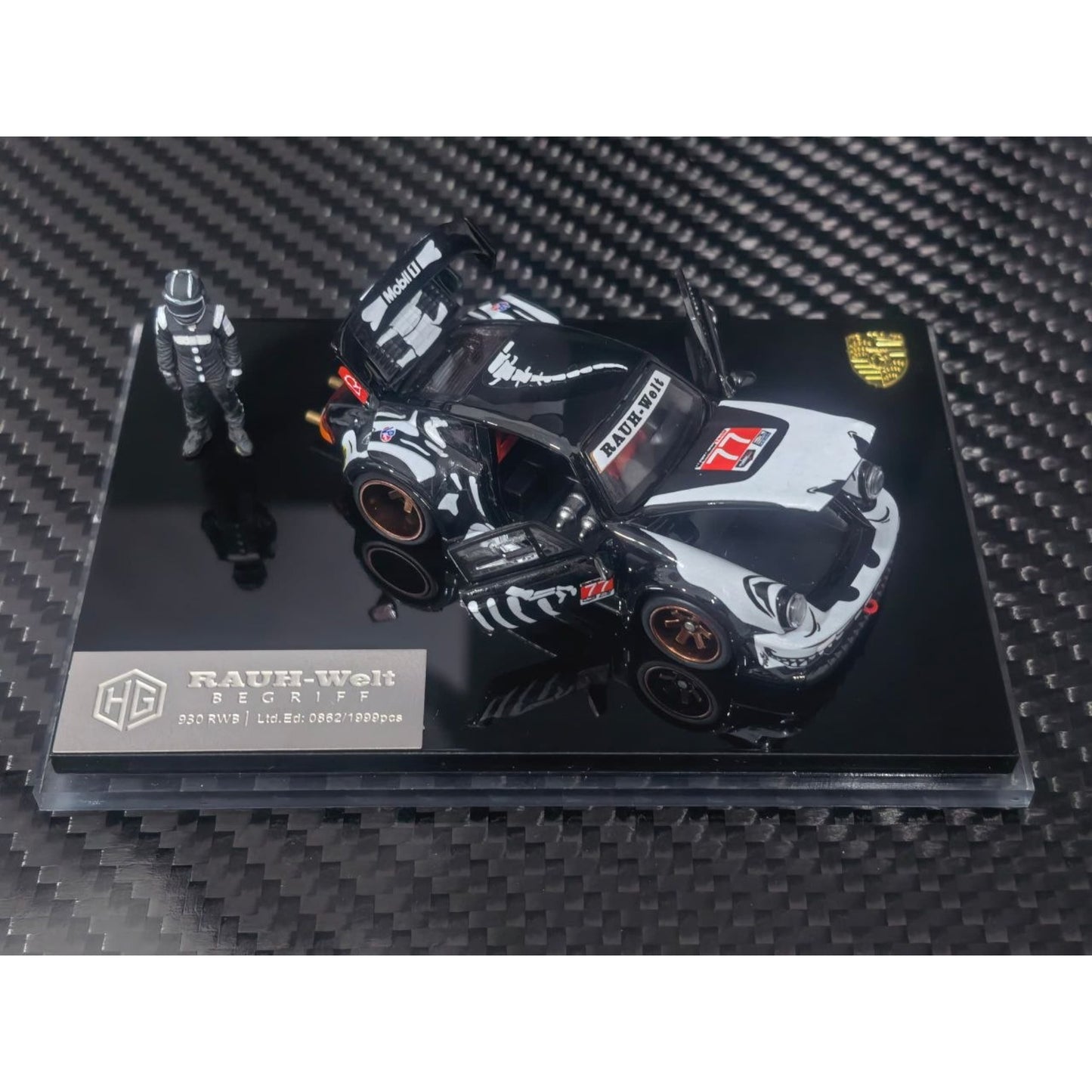HG64 x FG Model - RWB930 GT Wing - Skeleton mit Figur - HG64-RWB930-SKE