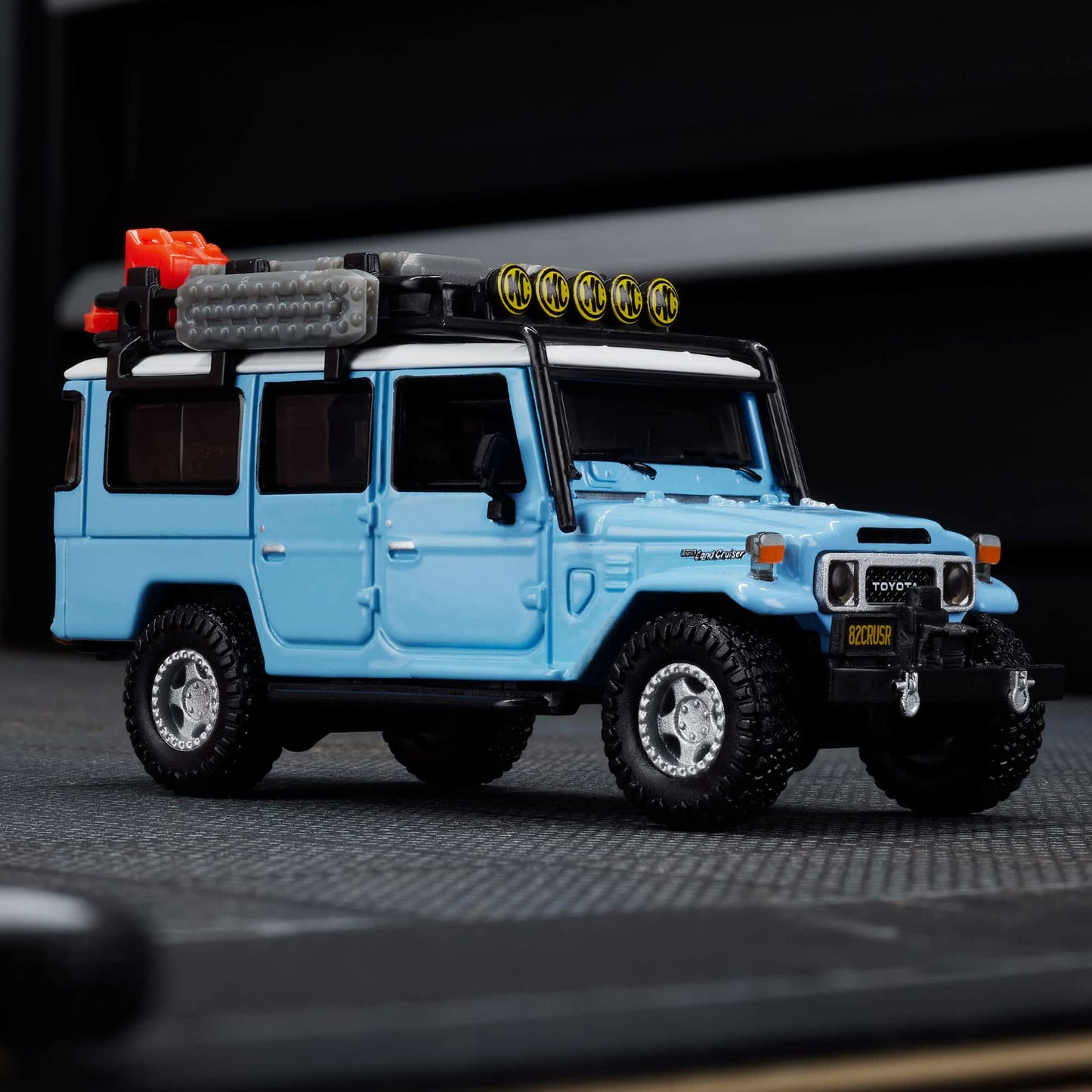 Hot Wheels Elite 64 - 2025 - Mod Shop 1982 Custom Toyota Land Cruiser FJ45 Troopy - HWR97