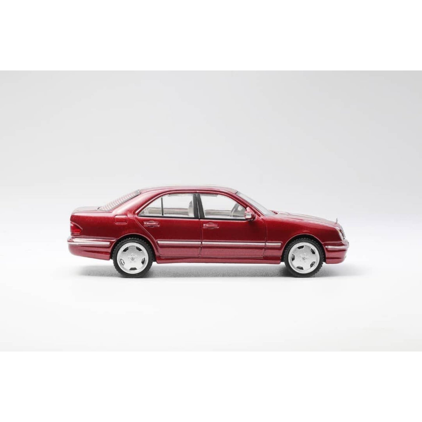 Shadow-Models - Mercedes E55 AMG W210 red - SHD64-LL-043-272