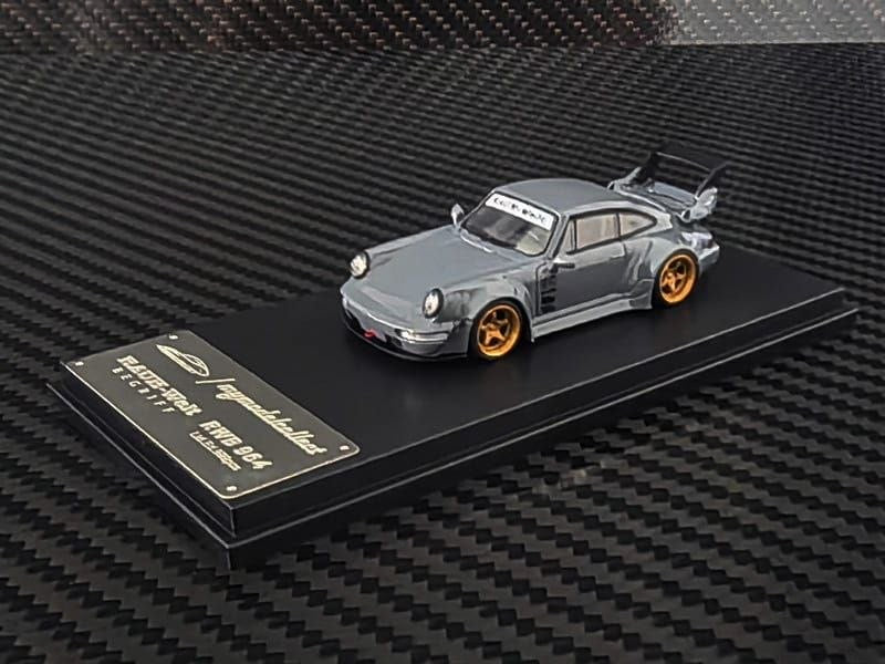 ModelCollect - RWB 964 High Wing Cement Grey - MC64-964-GRY